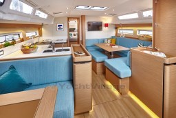 Sun-Odyssey-490-interieur-Bertrand_DUQUENNE(3).JPG