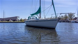 Beneteau First 45 f5 (10)