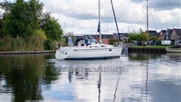 Beneteau Oceanis 321