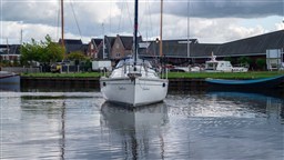 Beneteau Oceanis 321