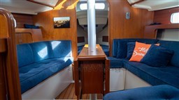 Beneteau Oceanis 321