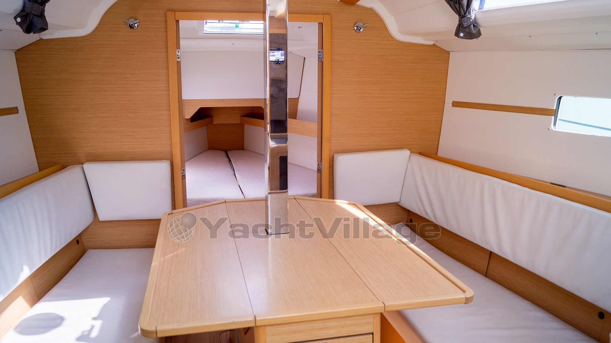 Jeanneau Sun Odyssey 349 (7)