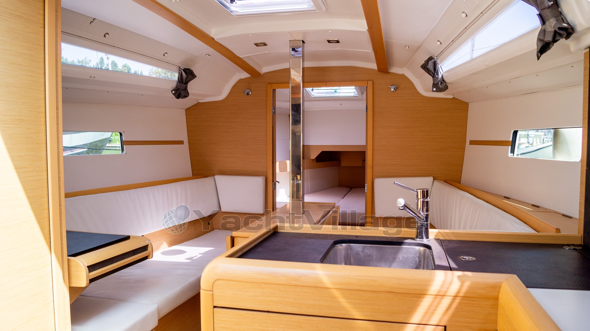 Jeanneau Sun Odyssey 349 (2)