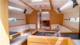 Jeanneau Sun Odyssey 349 (2)