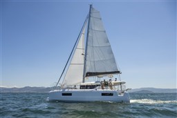 Lagoon 43