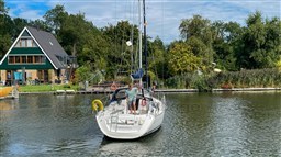 Jeanneau Sun Odyssey 32i (4)