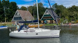 Jeanneau Sun Odyssey 32i (3)