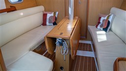 Jeanneau Sun Odyssey 32i (23)