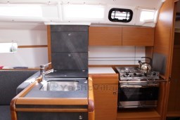 Jeanneau Sun Odyssey 349