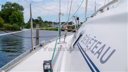 Beneteau Oceanis 331 Clipper (22).jpg