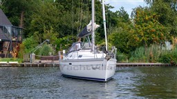 Beneteau Oceanis 331 Clipper (16).jpg