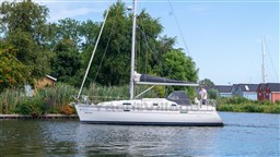 Beneteau Oceanis 331 Clipper (12).jpg