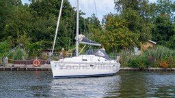 Beneteau Oceanis 331 Clipper (13).jpg