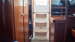 Beneteau Oceanis 331 Clipper (28).jpg