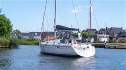 Beneteau Oceanis 331 Clipper (10).jpg