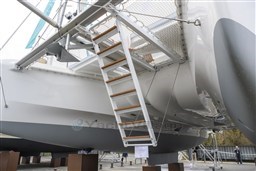 LAGOON_51_ICONIC_EXTERIOR (9)