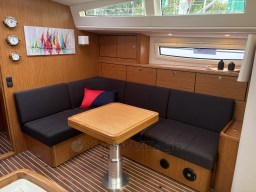 Bavaria 42 Vision (2020)