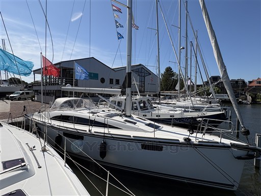 Bavaria 42 Vision