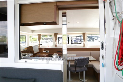 Lagoon 40