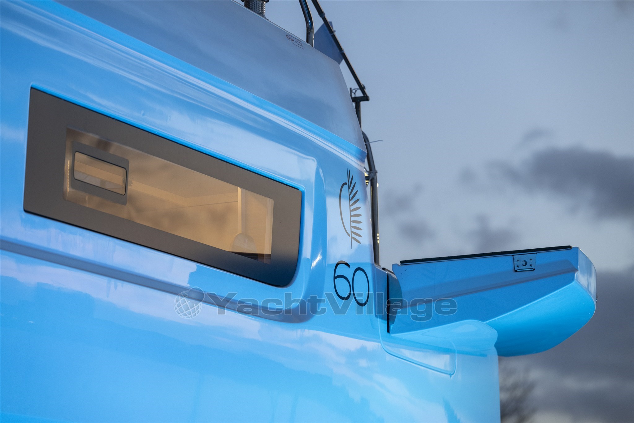 LAGOON-60-EXTERIOR (2)