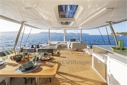 LAGOON-60-EXTERIOR (11)