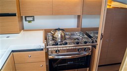 Jeanneau Sun Odyssey 350 Sailtime NL (18)