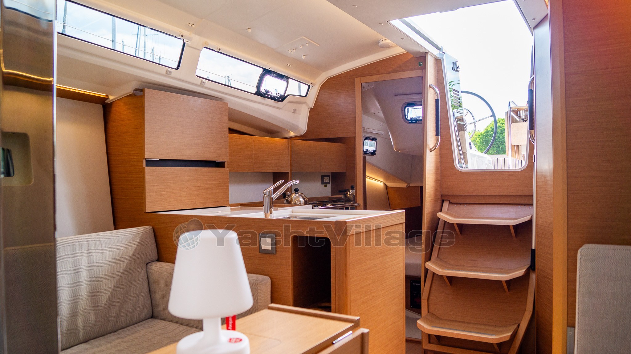 Jeanneau Sun Odyssey 350 Sailtime NL (11)
