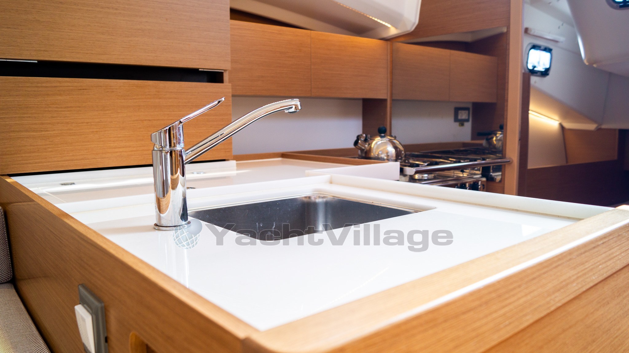 Jeanneau Sun Odyssey 350 Sailtime NL (20)