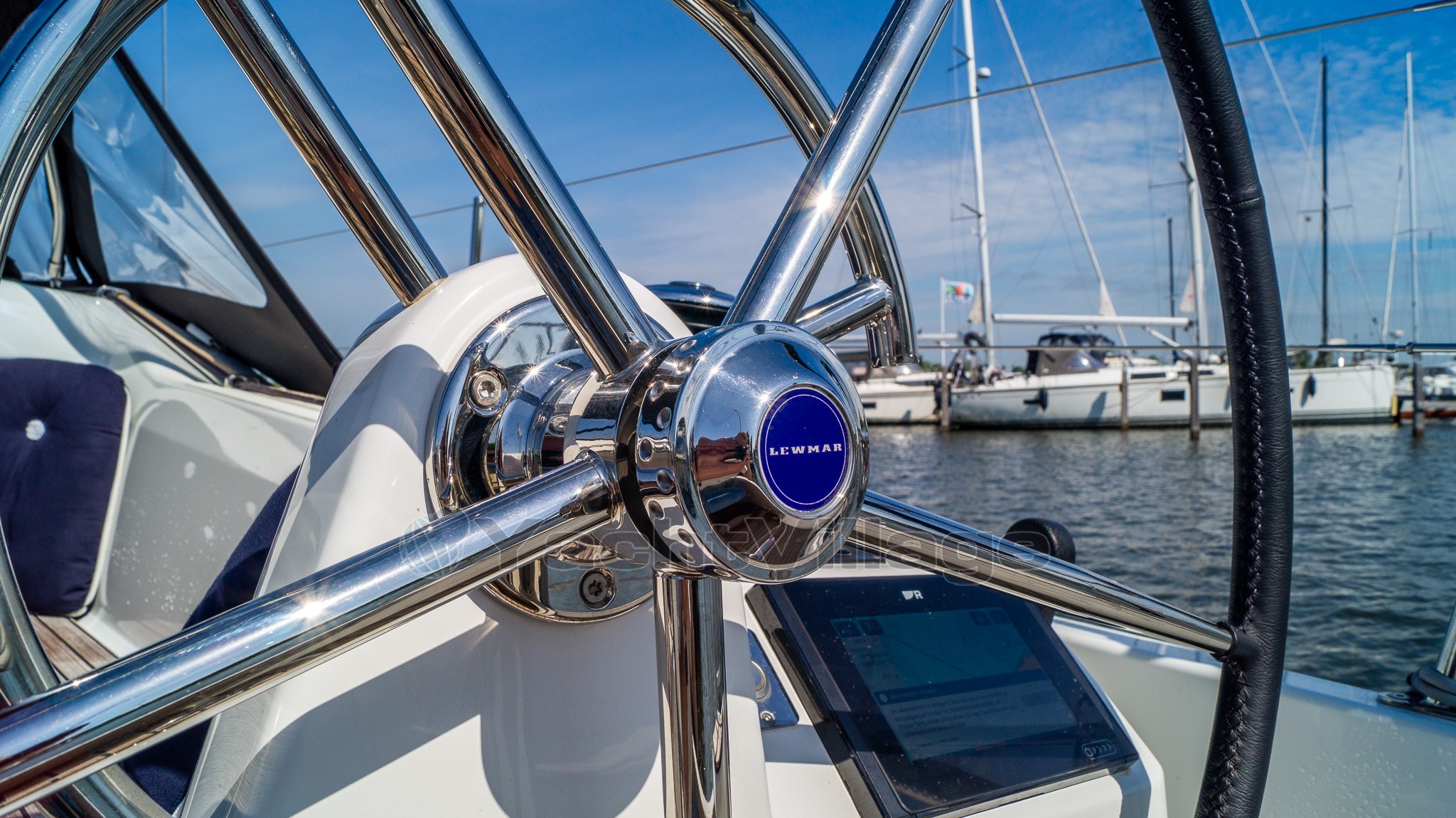 Jeanneau Sun Odyssey 350 Sailtime NL (32)