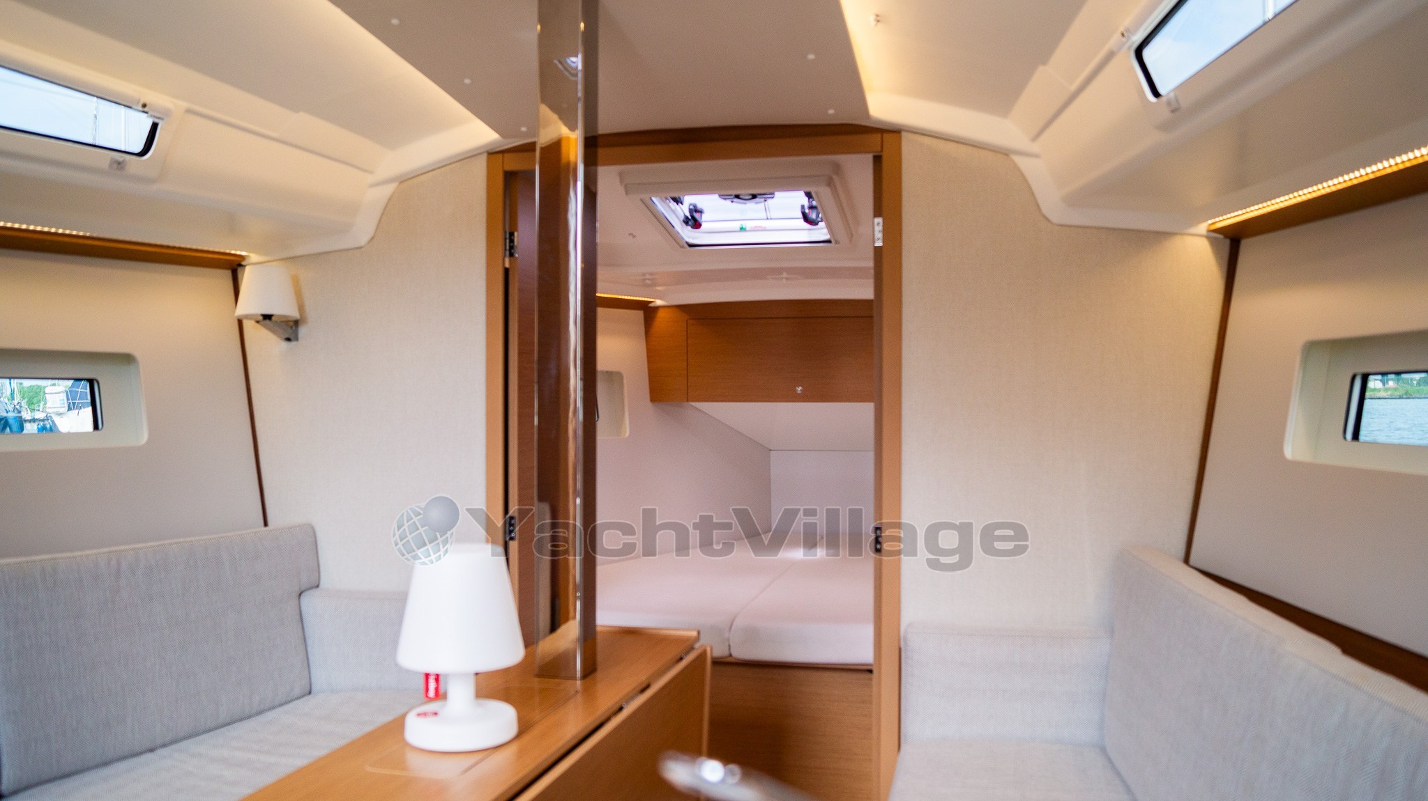 Jeanneau Sun Odyssey 350 Sailtime NL (7)