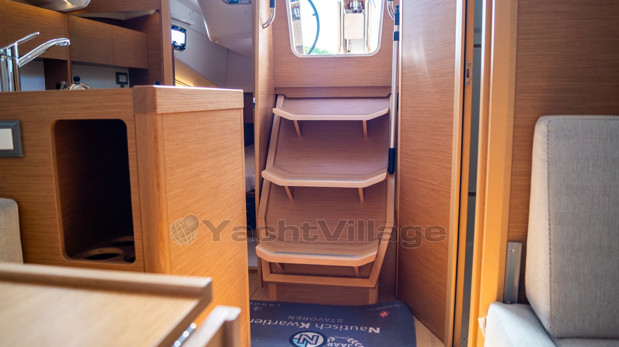 Jeanneau Sun Odyssey 350 Sailtime NL (21)