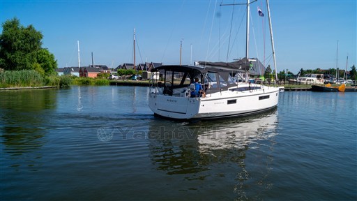 Jeanneau Sun Odyssey 410 (2021) Avento