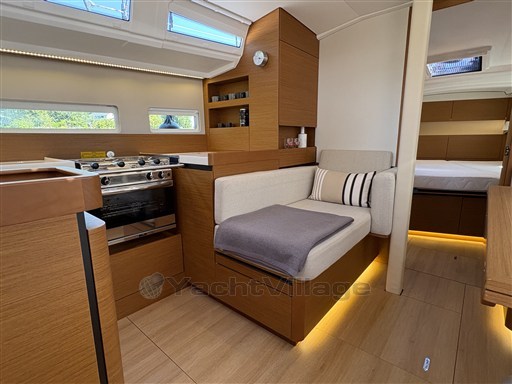 Jeanneau Sun Odyssey 410 (2021) Avento