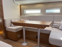 Jeanneau Sun Odyssey 410 (2021) Avento