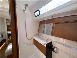 Jeanneau Sun Odyssey 410 (2021) Avento