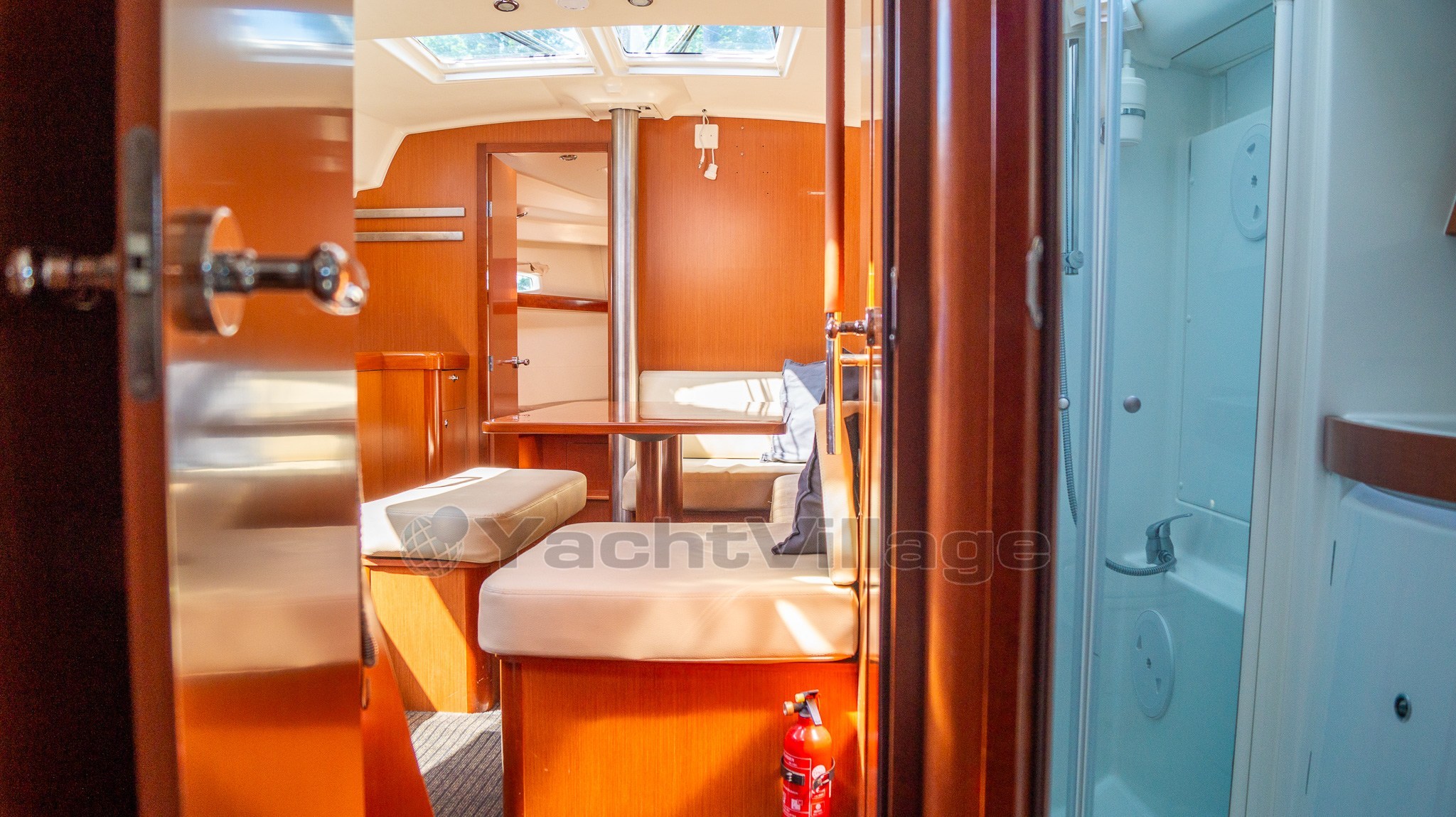 Beneteau Oceanis 40 (51)
