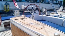 Beneteau Oceanis 40 (20)