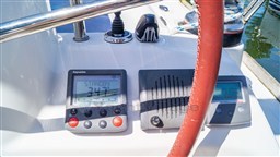 Beneteau Oceanis 40 (23)