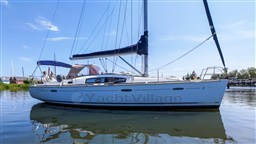 Beneteau Oceanis 40 (14)
