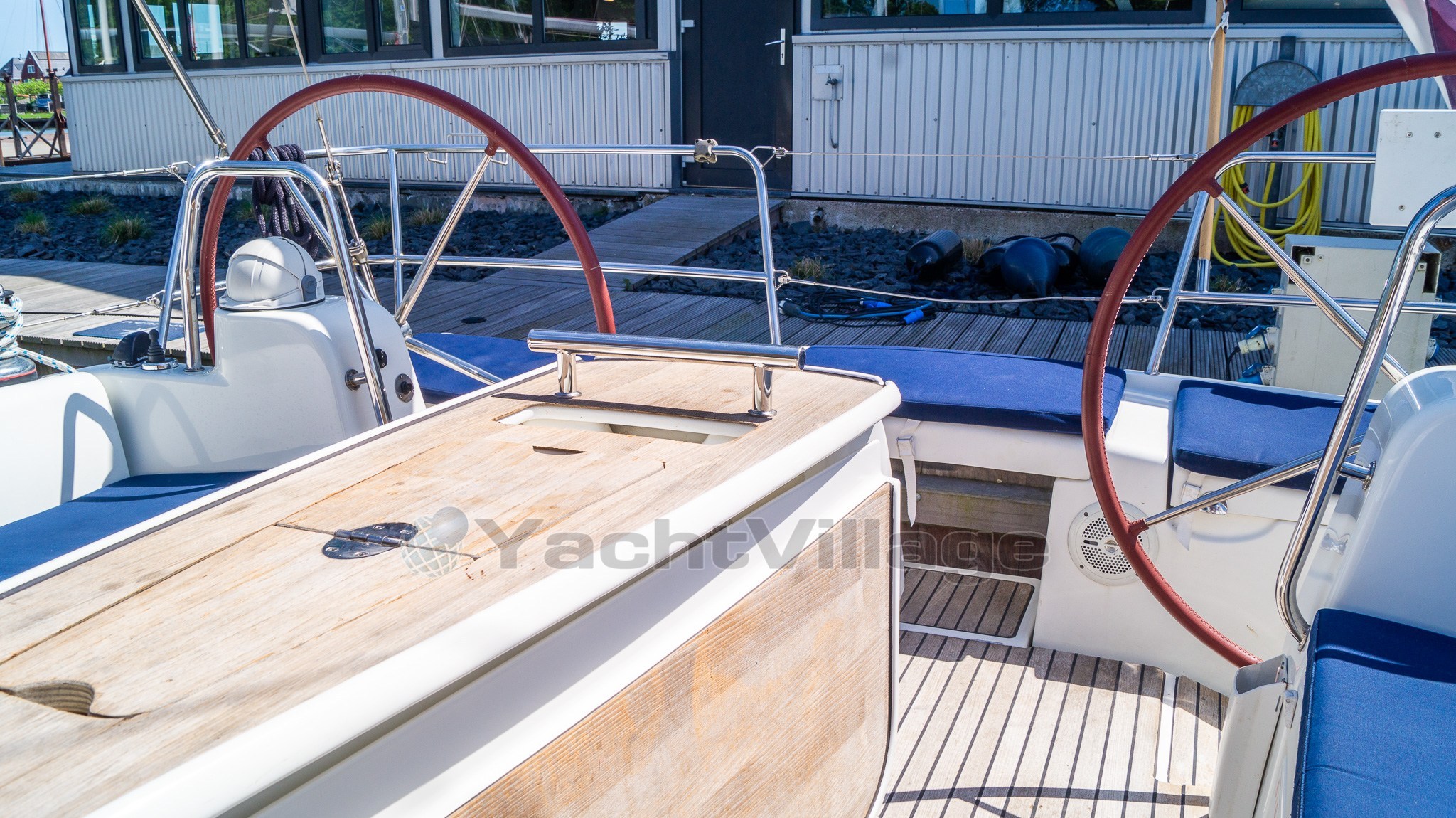 Beneteau Oceanis 40 (19)