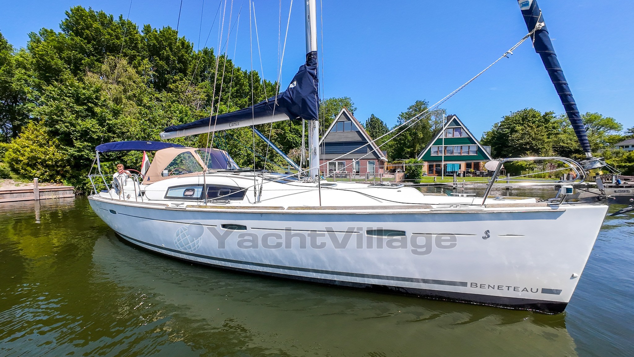 Beneteau Oceanis 40 (6)