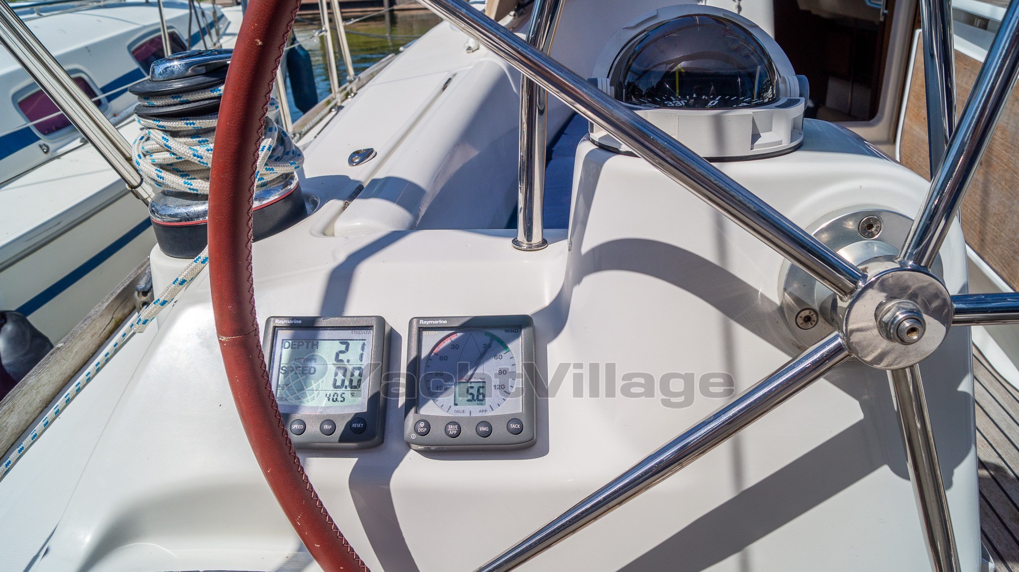 Beneteau Oceanis 40 (25)