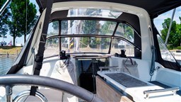 Beneteau Oceanis 381  (18)