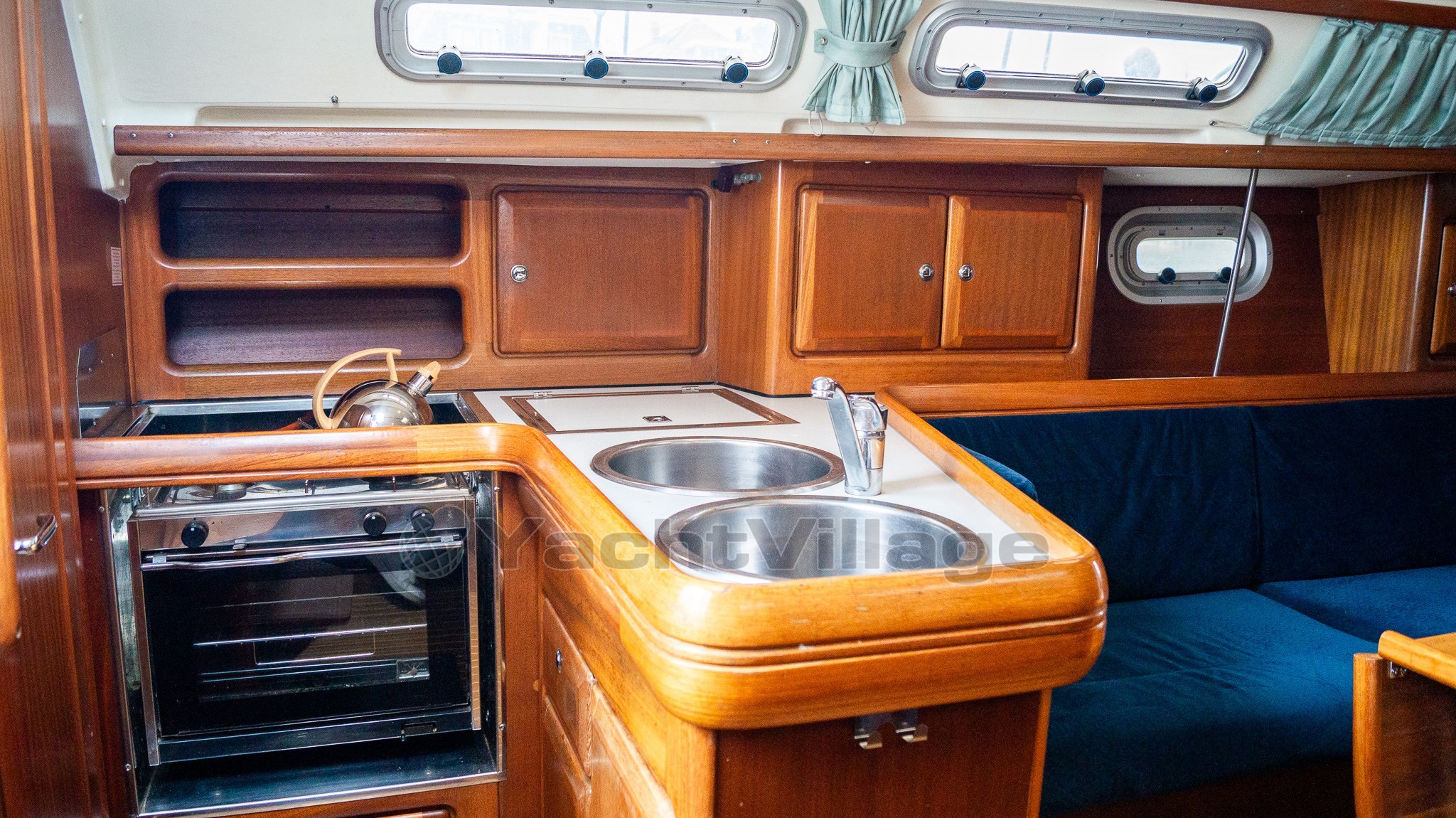 Bavaria 33 Exclusive (31)