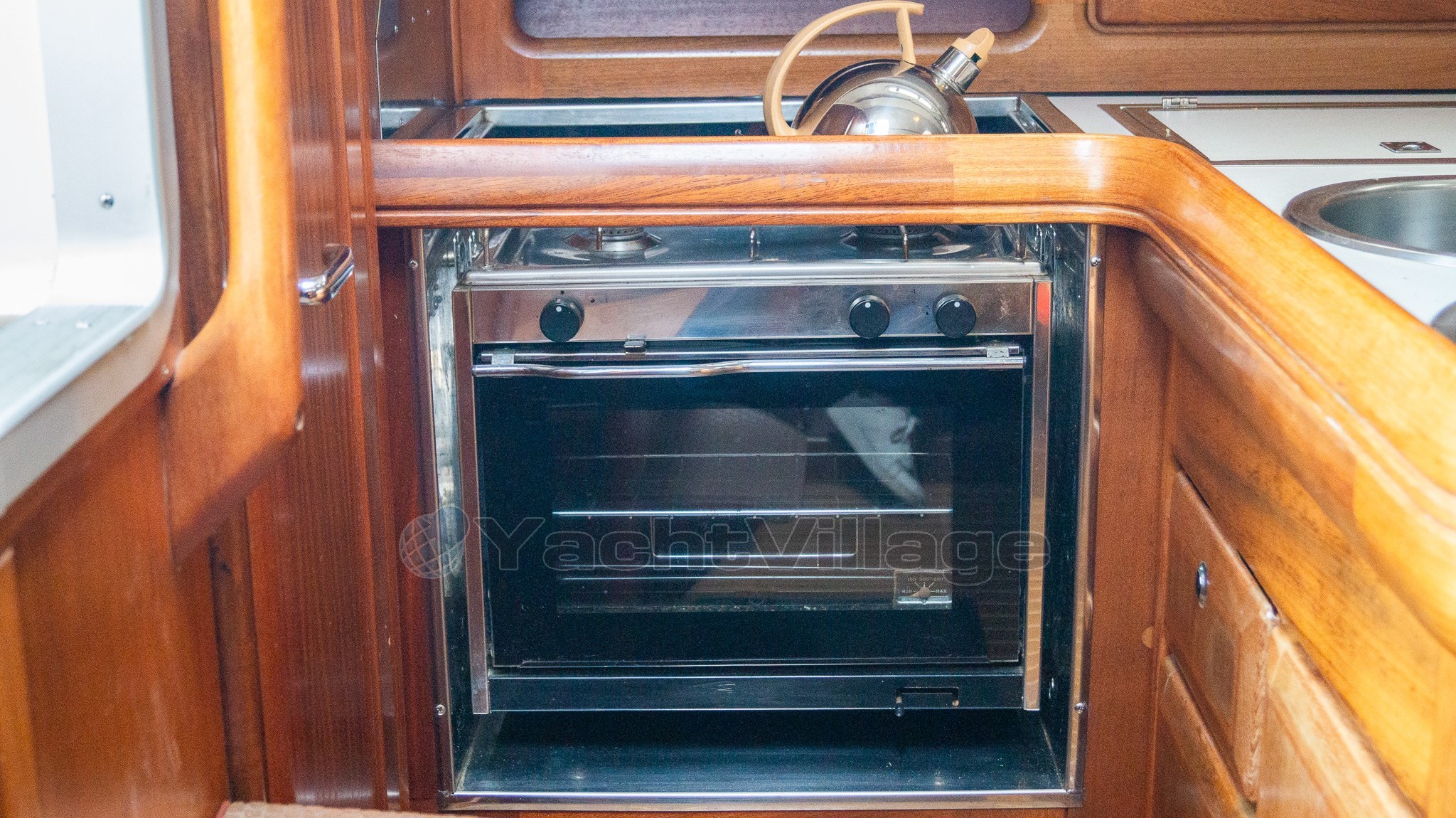 Bavaria 33 Exclusive (32)