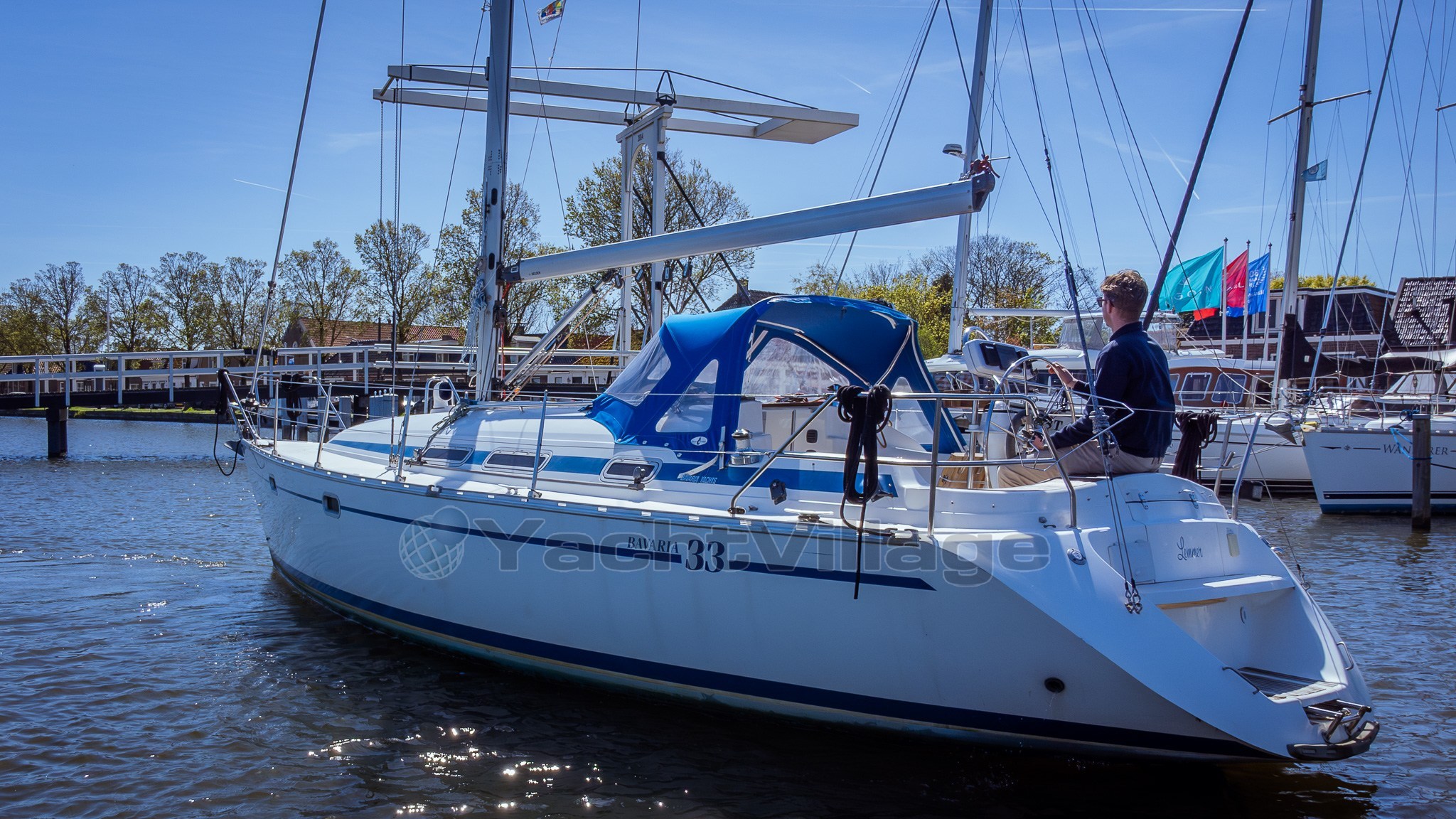 Bavaria 33 Exclusive (2)