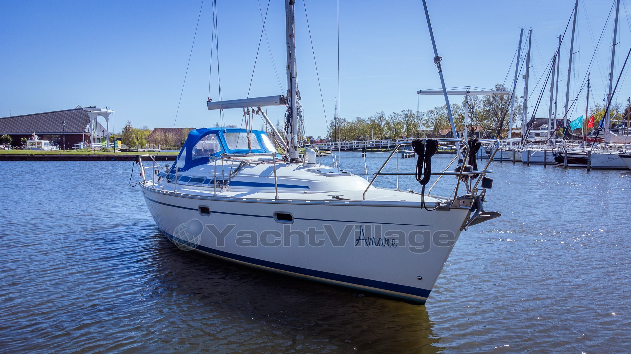 Bavaria 33 Exclusive (7)