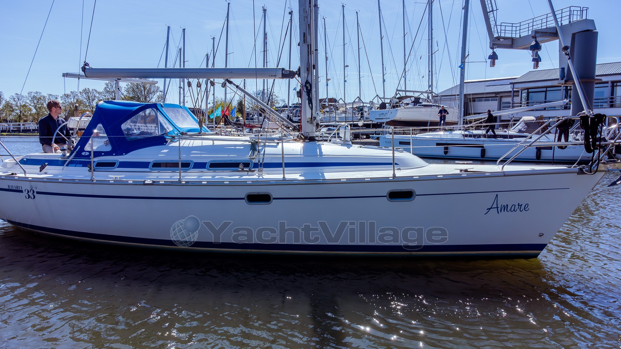 Bavaria 33 Exclusive (8)