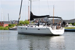 Hanse 470