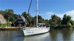 Bavaria 49 
